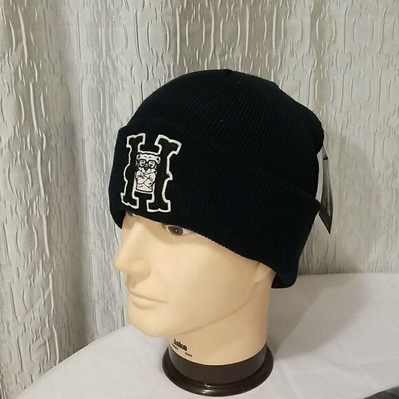 Hustle Gang Men’s Beanie style No 231-7802 NWT - Picture 1 of 12